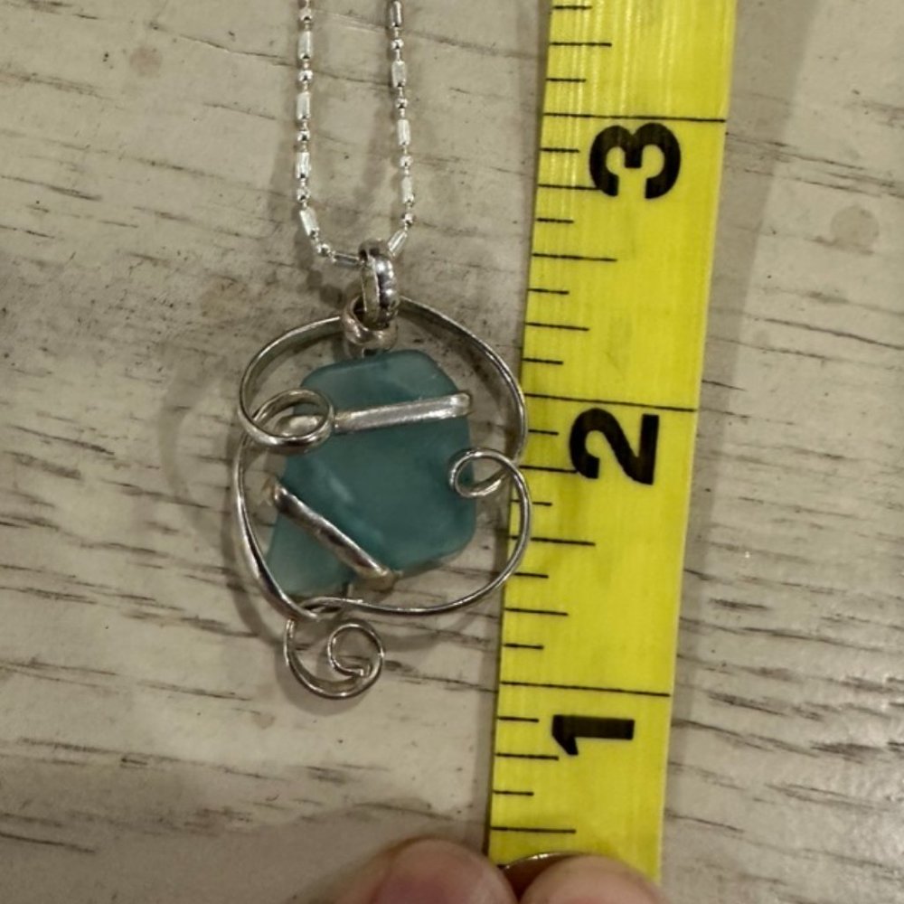 Pendant - Picture 3 of 3